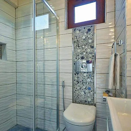 Villa Hisar Villa *