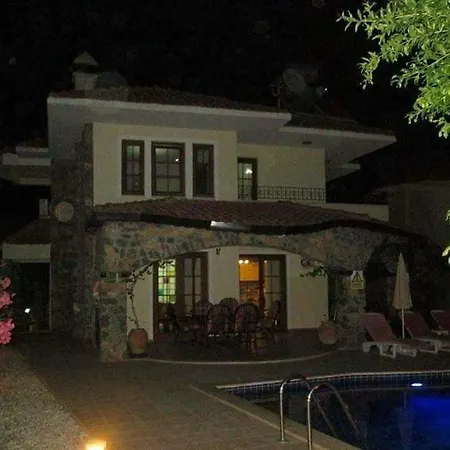 فيلة Hisar Villa